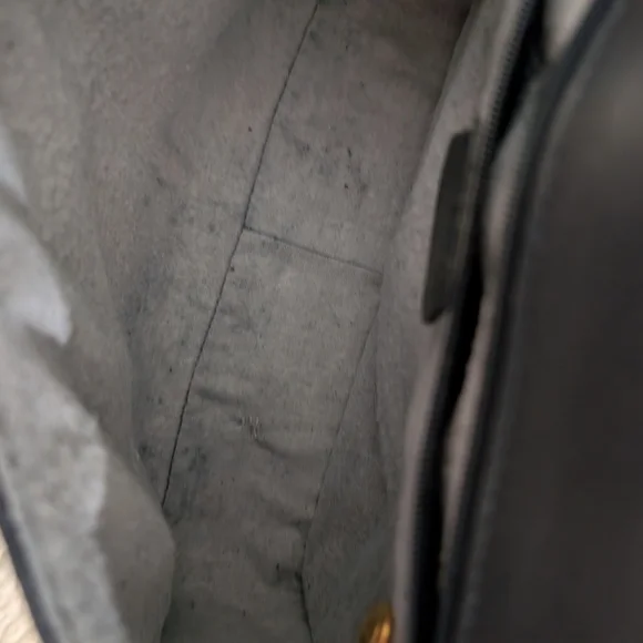 GUCCI Rare Vintage Shoulder Bag Crossbody Boar Skin Gold Hardware Leather Unisex - Picture 13 of 15